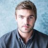 Alex Roe