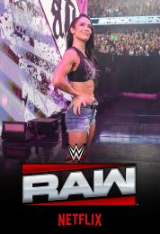 WWE Monday Night Raw 2025.09.08 مترجم