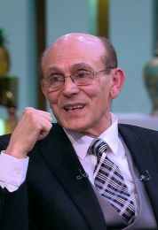 لقاء محمد صبحي مع منى الشاذلي