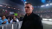 WWE Monday Night Raw 2025.12.15 مترجم