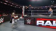 WWE Monday Night Raw 2025.11.10 مترجم
