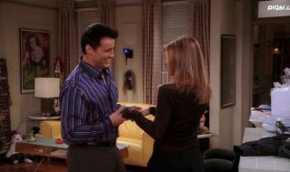 3 : The One with Ross's Tan
