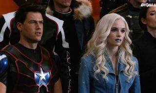 8 : Crisis on Earth-X, Part 4