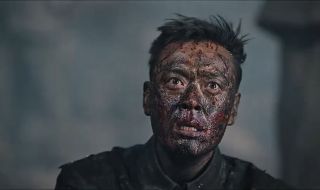 32 : 32