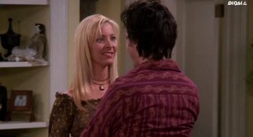 Friends الموسم التاسع The One with the Boob Job 16