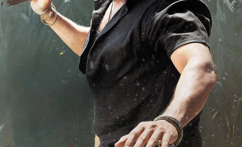 ⁣Karuppu